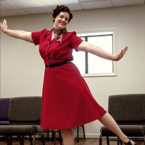 Meet your Posher, Amy - Picture 2 of 7